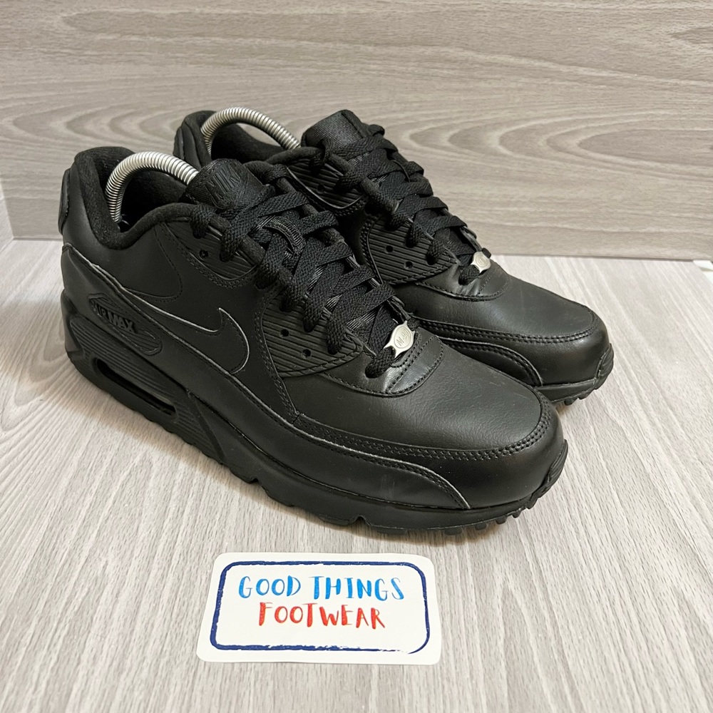 Nike Air Max 90 Triple Black Sneakers Men’s Size 9.5 - Picture 2 of 9